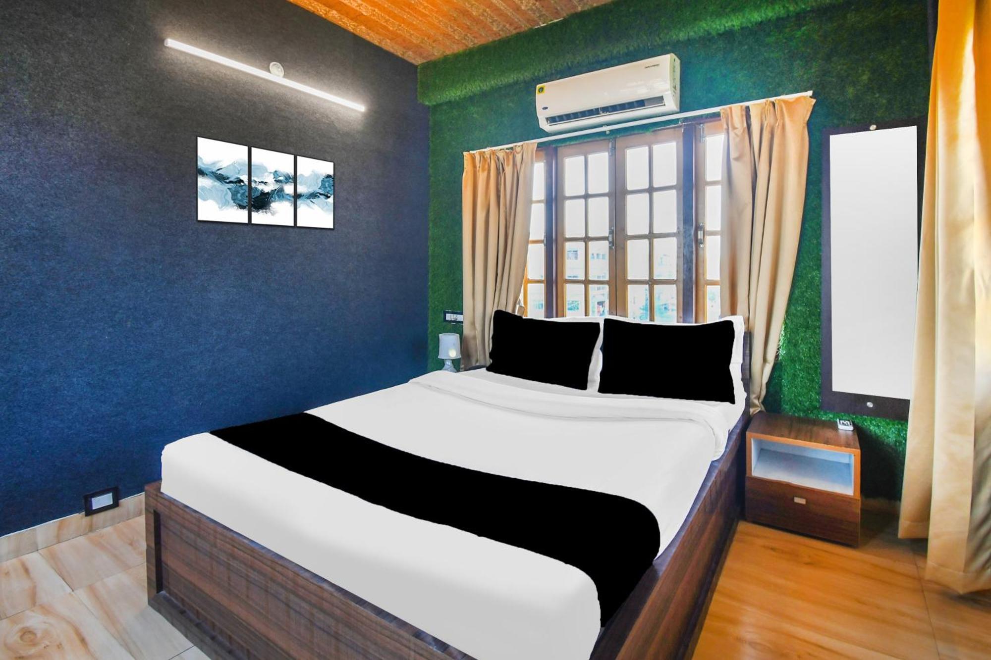 Super Hotel O Champasari Siliguri Formerly Four Fox Suits Panchanai Exterior foto