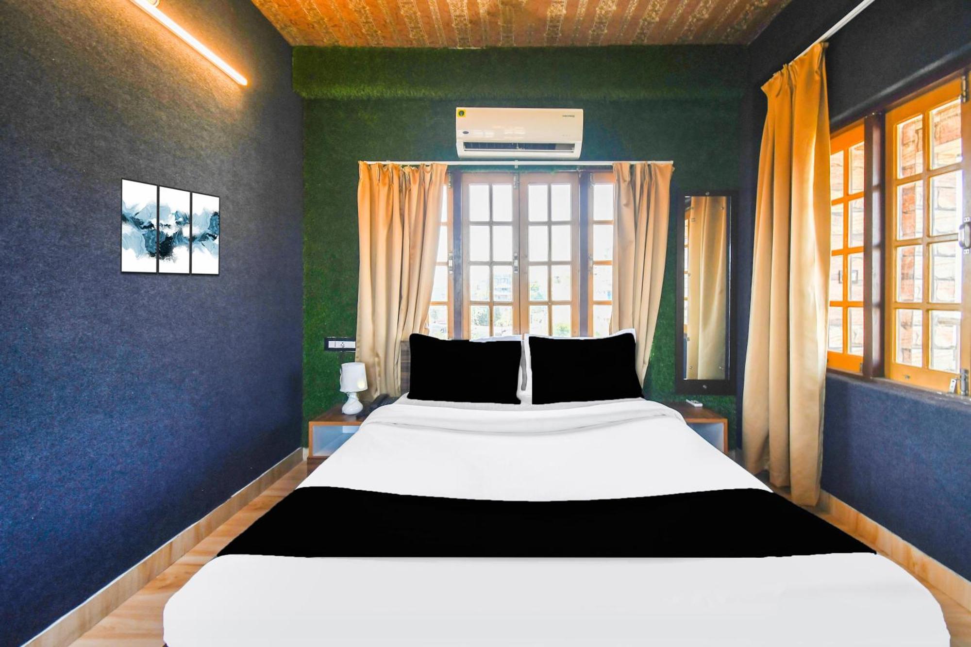 Super Hotel O Champasari Siliguri Formerly Four Fox Suits Panchanai Exterior foto