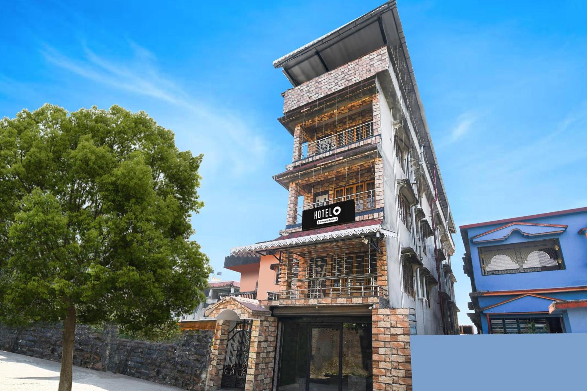 Super Hotel O Champasari Siliguri Formerly Four Fox Suits Panchanai Exterior foto